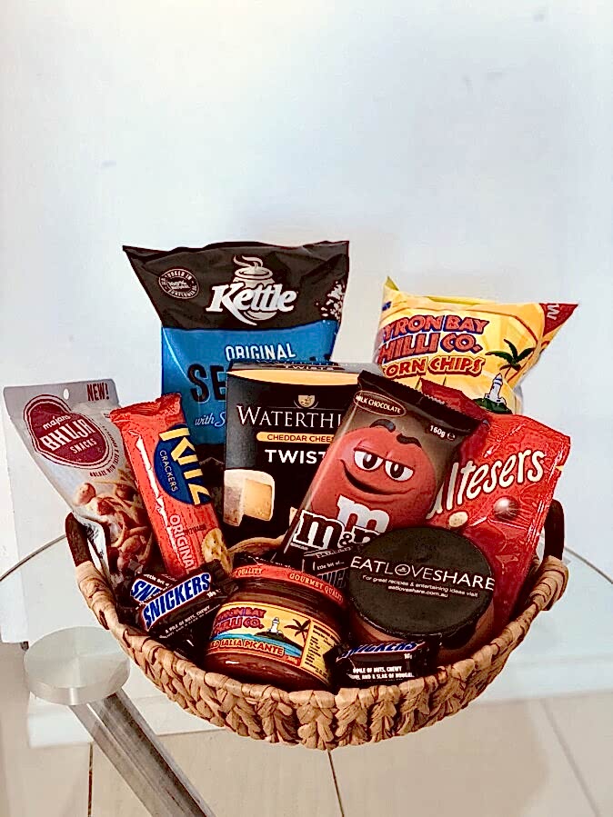 Oscar Chocolate & Chips Gift Basket