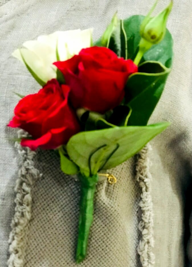 Red & White Flower