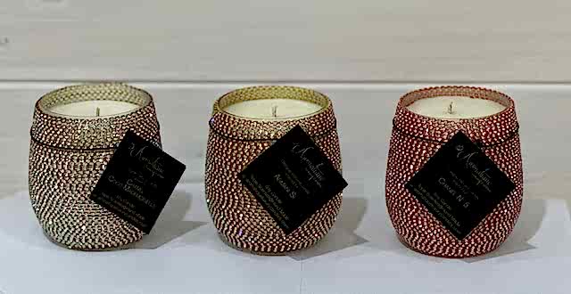 Aromatique scented soy candle gift – Flowers of Southport